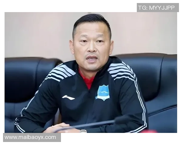 当今足坛最受欢迎的明星球员是谁引发热议与关注